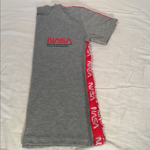 Women’s NASA Shirt - Picture 6 of 6